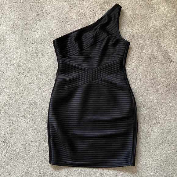 BCBG Mamie One Shoulder Dress - Picture 3 of 4